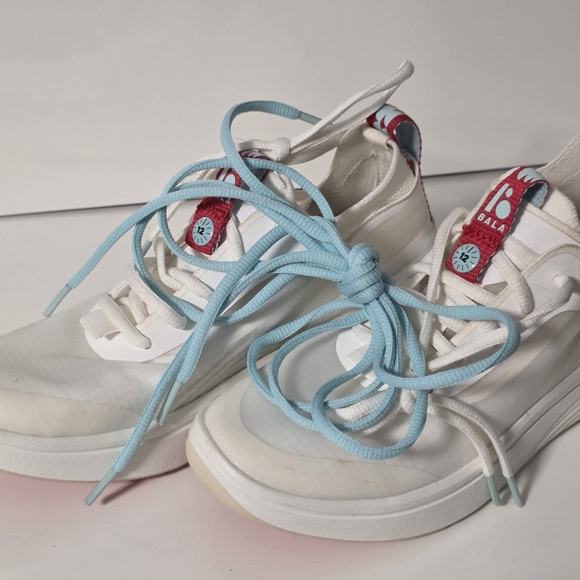 Bala Twelves Nurse Shoes Womens 5.5 White And Pink And Teal - Picture 6 of 8